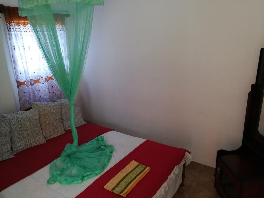 Paradise Entrance Nallathanniya Екстериор снимка
